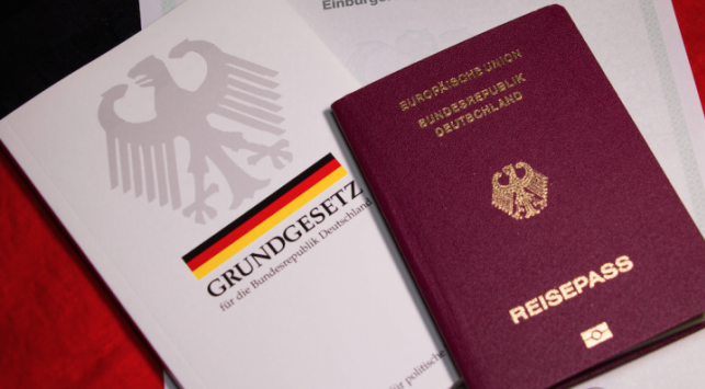 Hướng dẫn cách thức điền đơn xin visa Đức